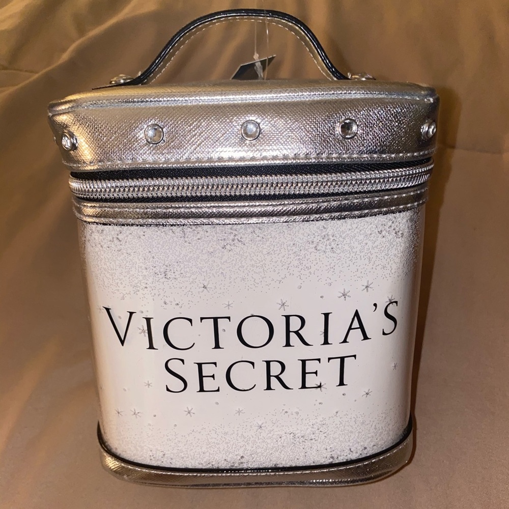 Victoria’s Secret clear train case